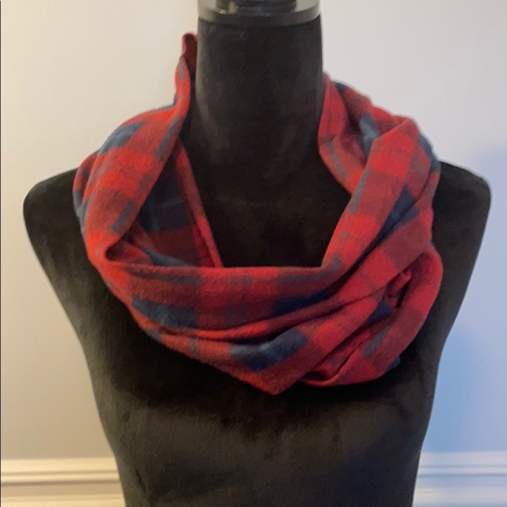Circular Scarf